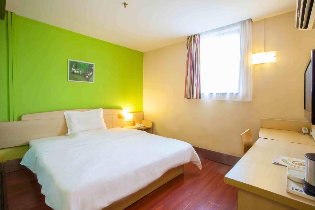 7Days Inn Laiwu Fengcheng West Street Rum bild