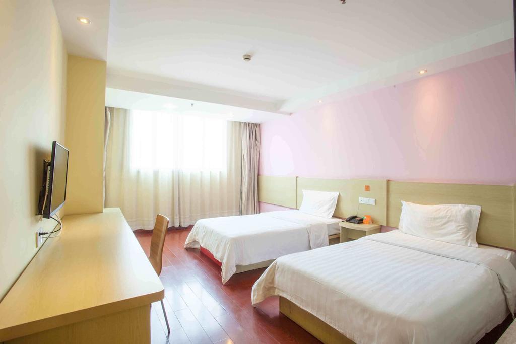 7Days Inn Laiwu Fengcheng West Street Rum bild